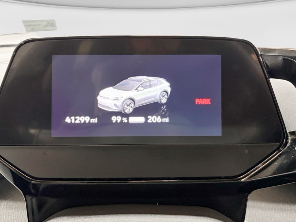 2023 Volkswagen ID.4 view 9