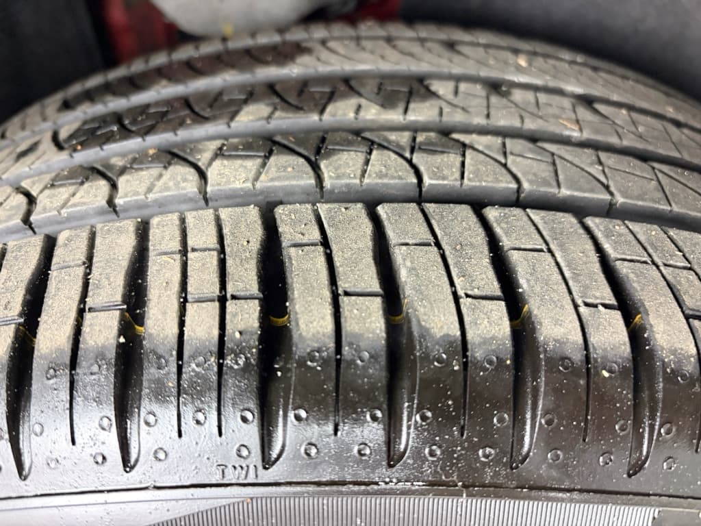 2023 Volkswagen ID.4 view 32