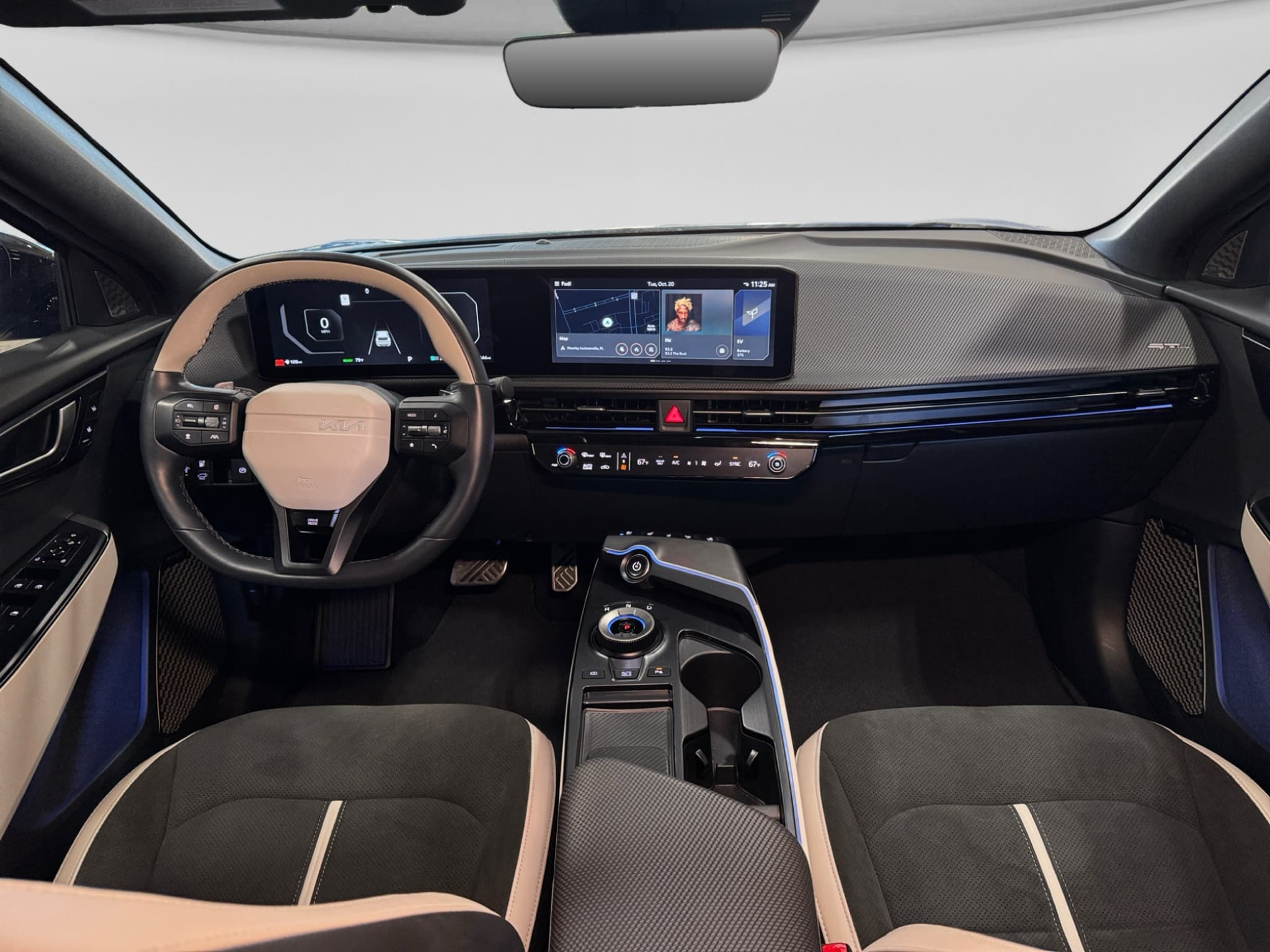2025 Kia EV6 view 16