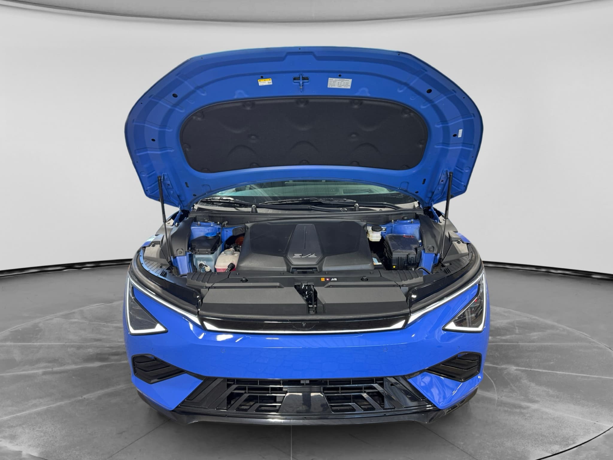 2025 Kia EV6 view 26