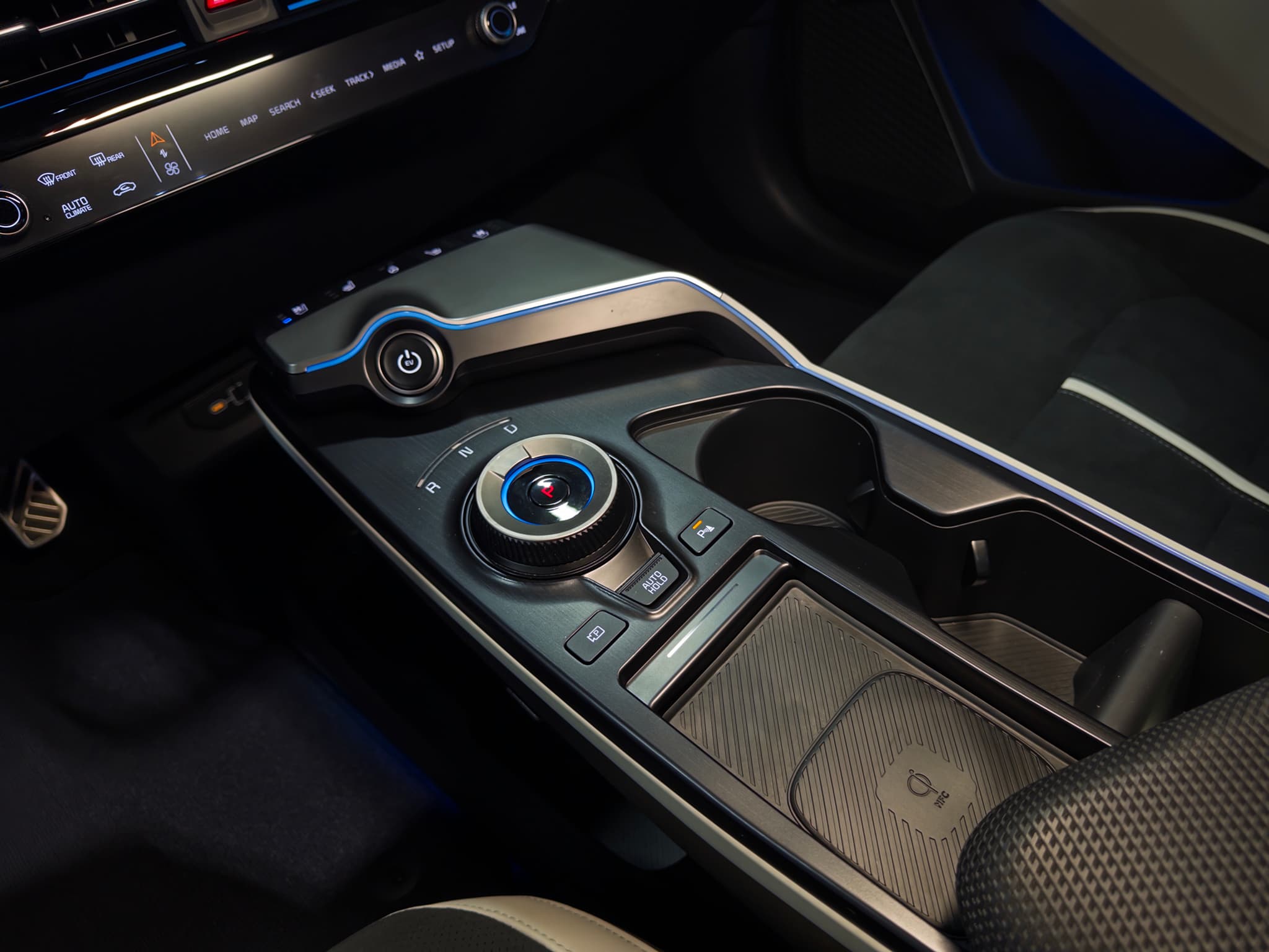 2025 Kia EV6 view 19