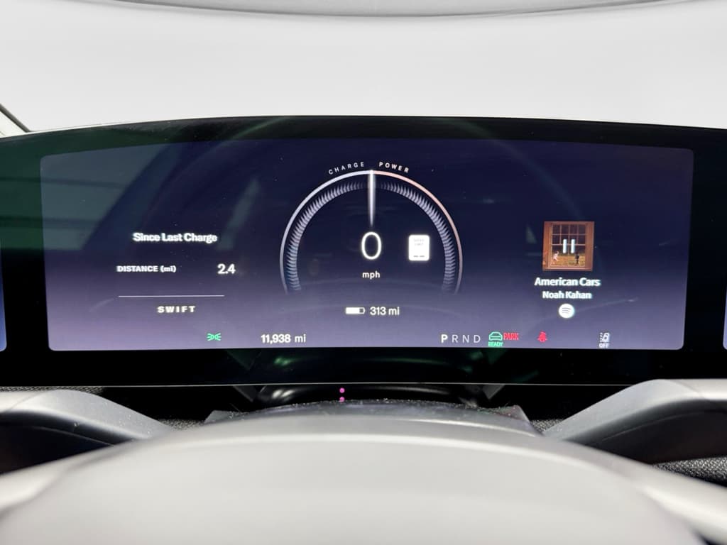 2025 Lucid Air view 9