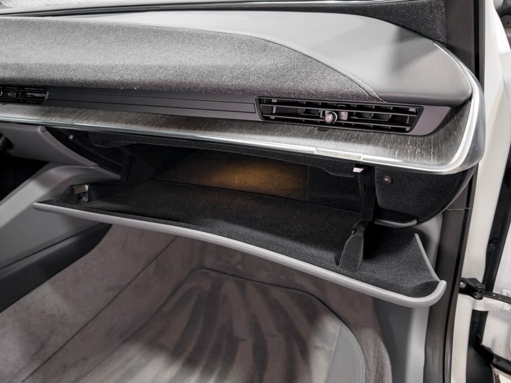 2025 Lucid Air view 20