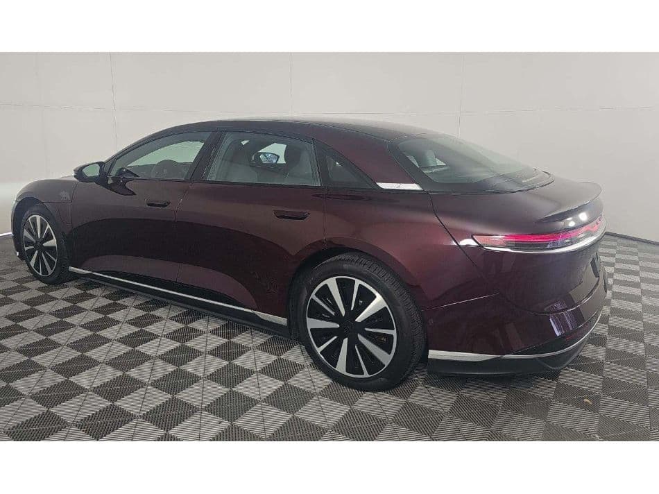 2023 Lucid Air view 4
