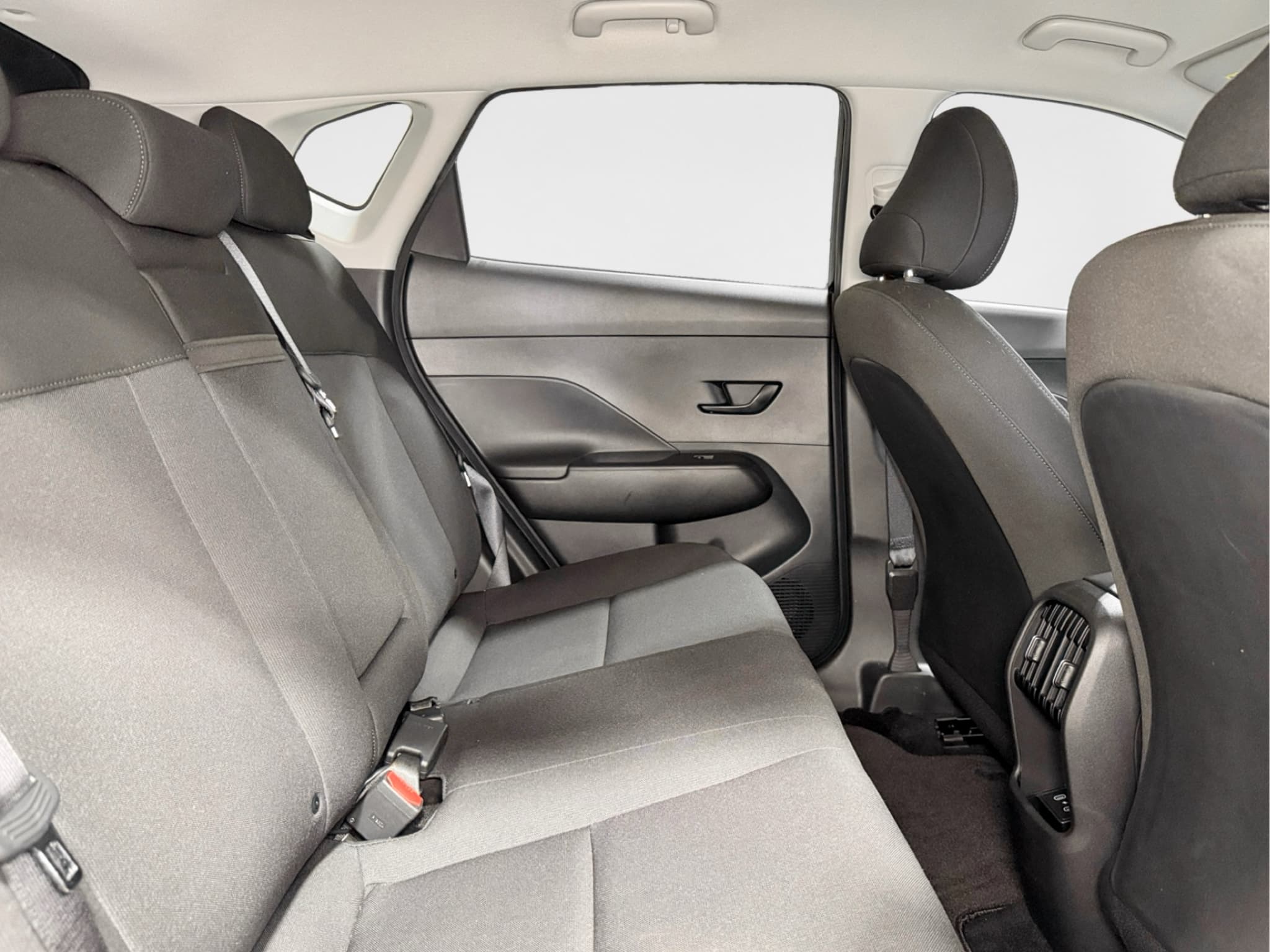2024 Hyundai Kona view 23