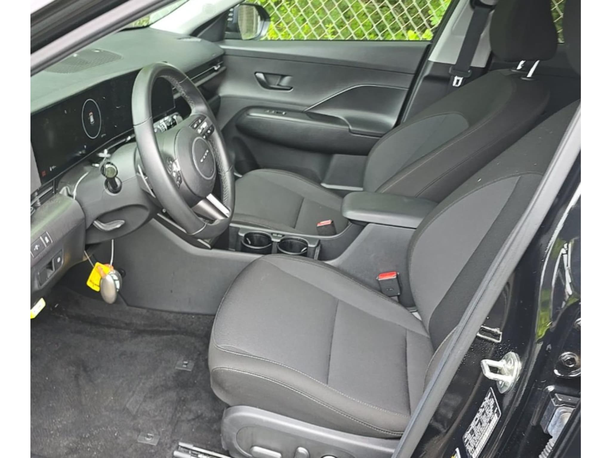 2024 Hyundai Kona view 5