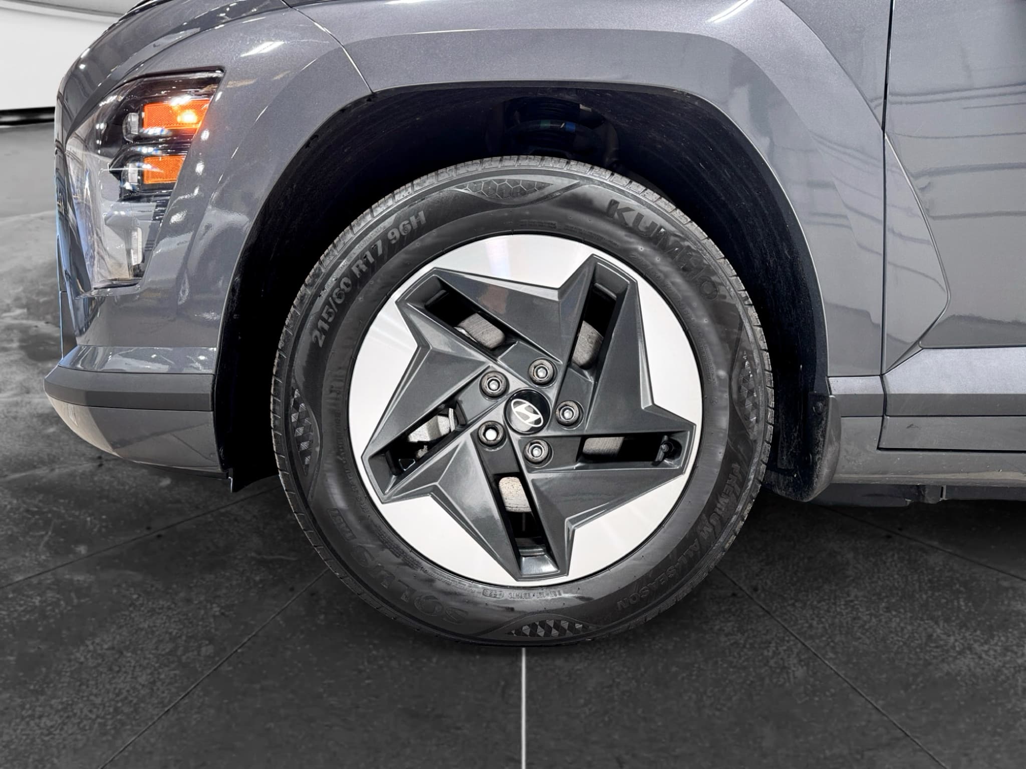 2024 Hyundai Kona view 30