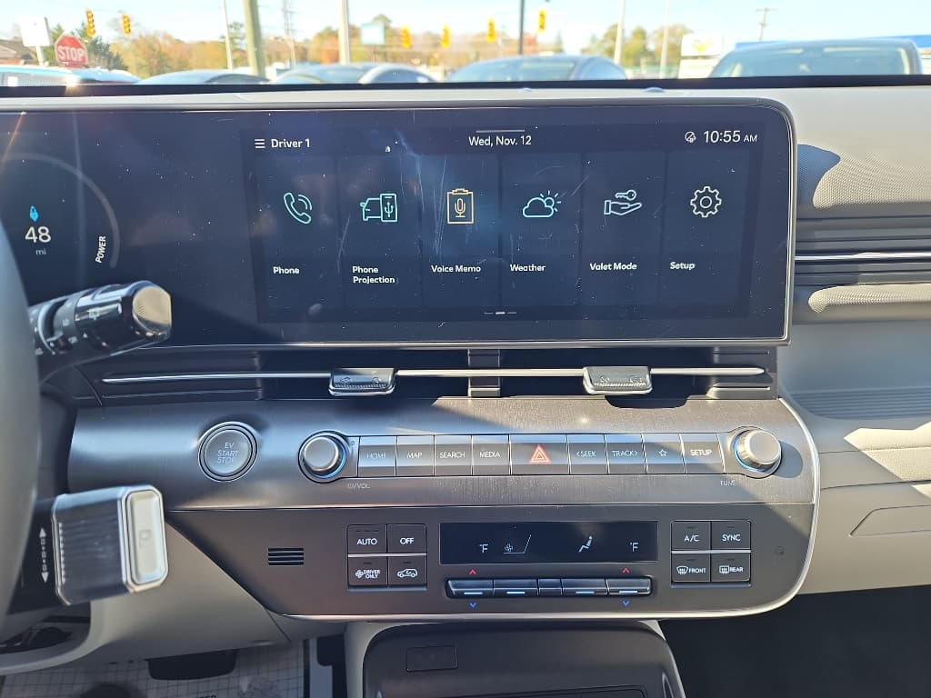 2024 Hyundai Kona view 12