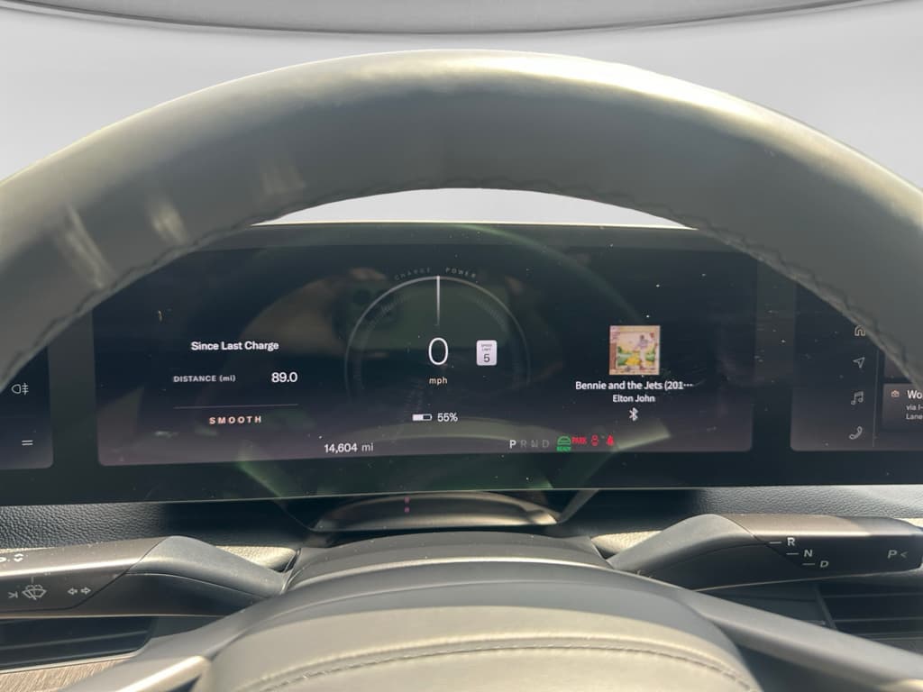 2025 Lucid Air view 7