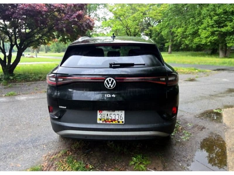 2021 Volkswagen ID.4 view 4