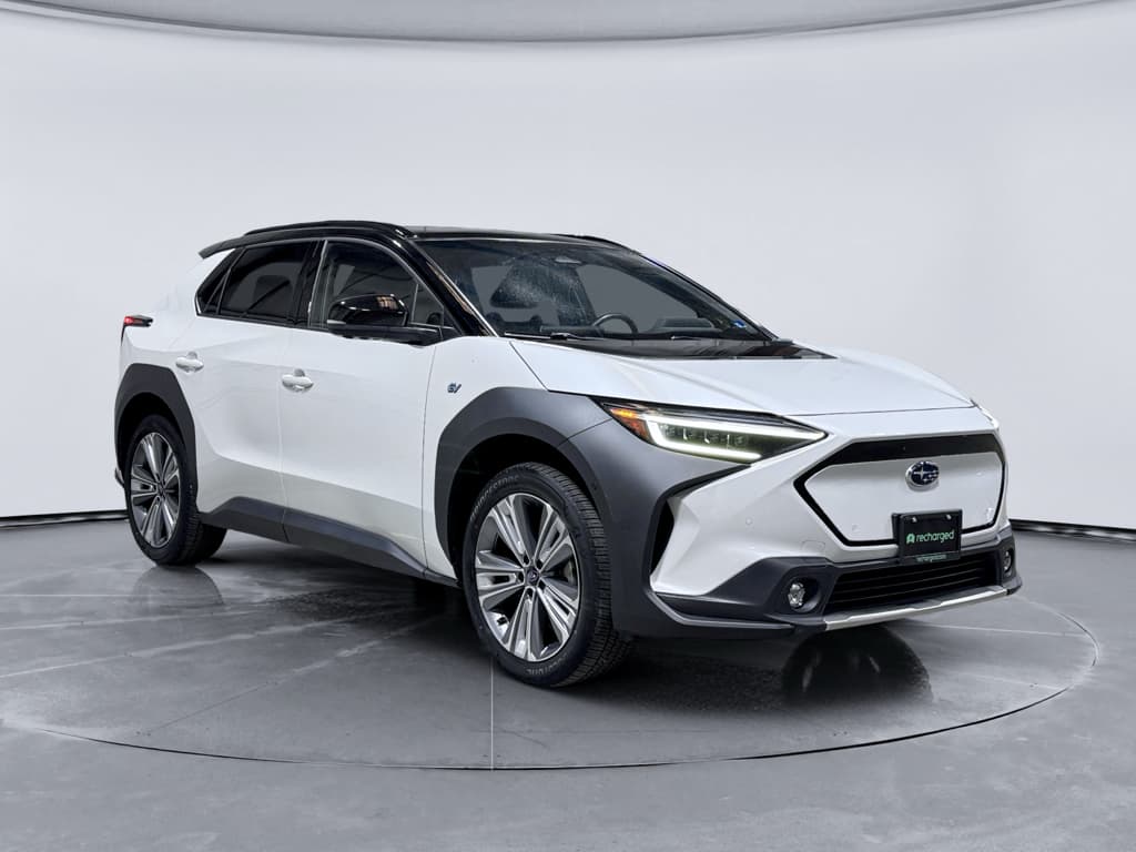 2023 Subaru Solterra view 4