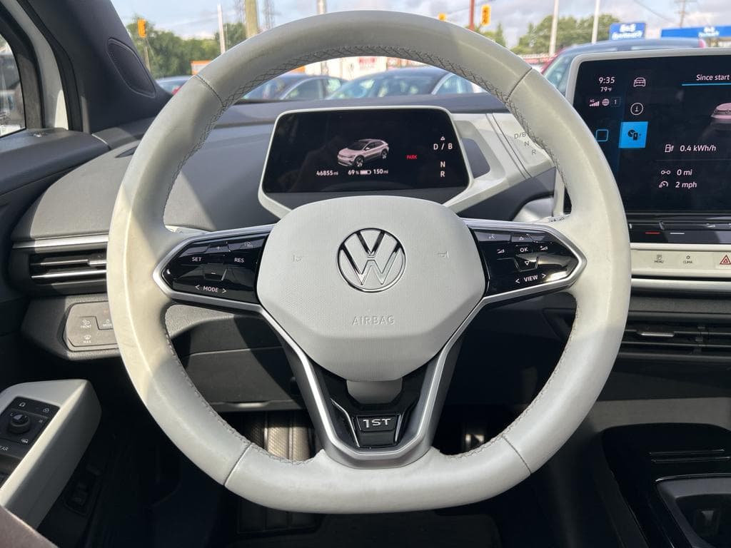 2021 Volkswagen ID.4 view 7