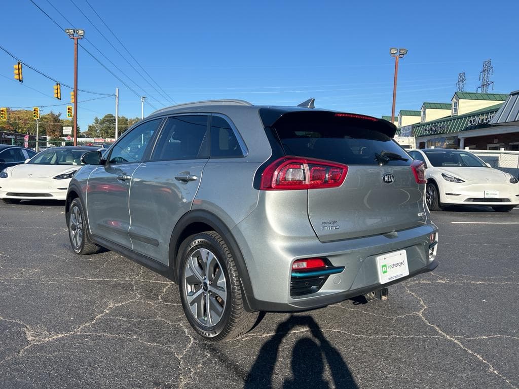 2019 Kia Niro EV view 2