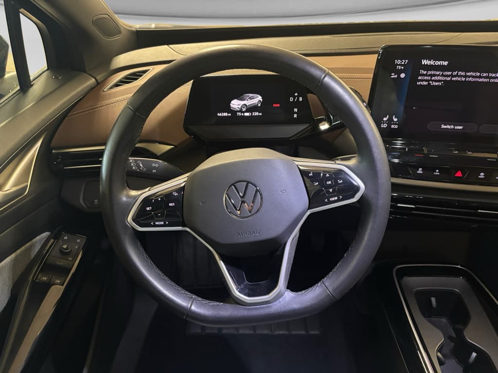2023 Volkswagen ID.4 view 5