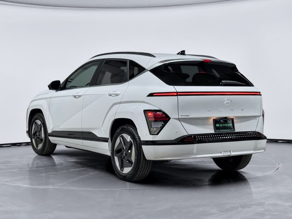 2024 Hyundai Kona view 2
