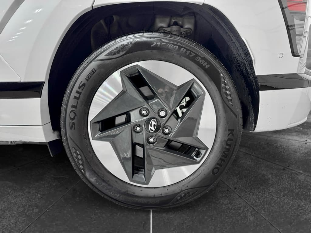 2024 Hyundai Kona view 35