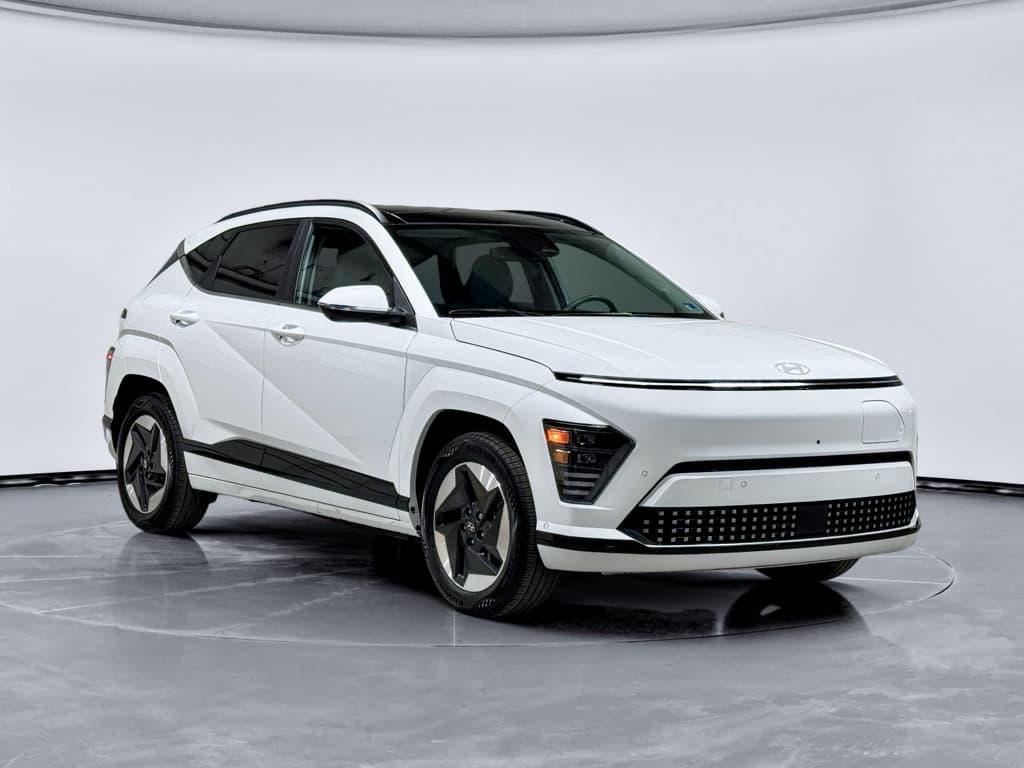 2024 Hyundai Kona view 4