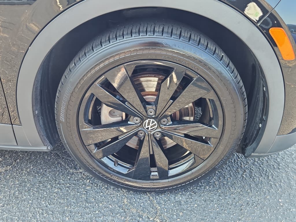 2021 Volkswagen ID.4 view 31