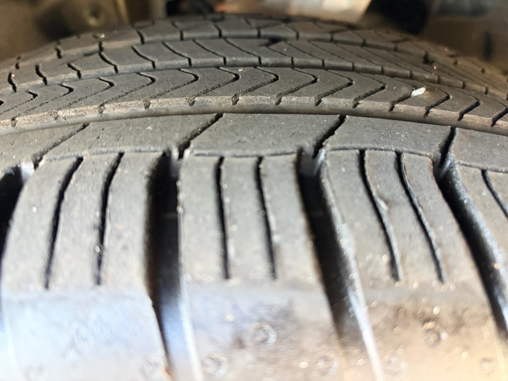 2019 Audi e-tron view 40