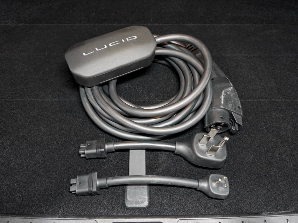 2023 Lucid Air view 6