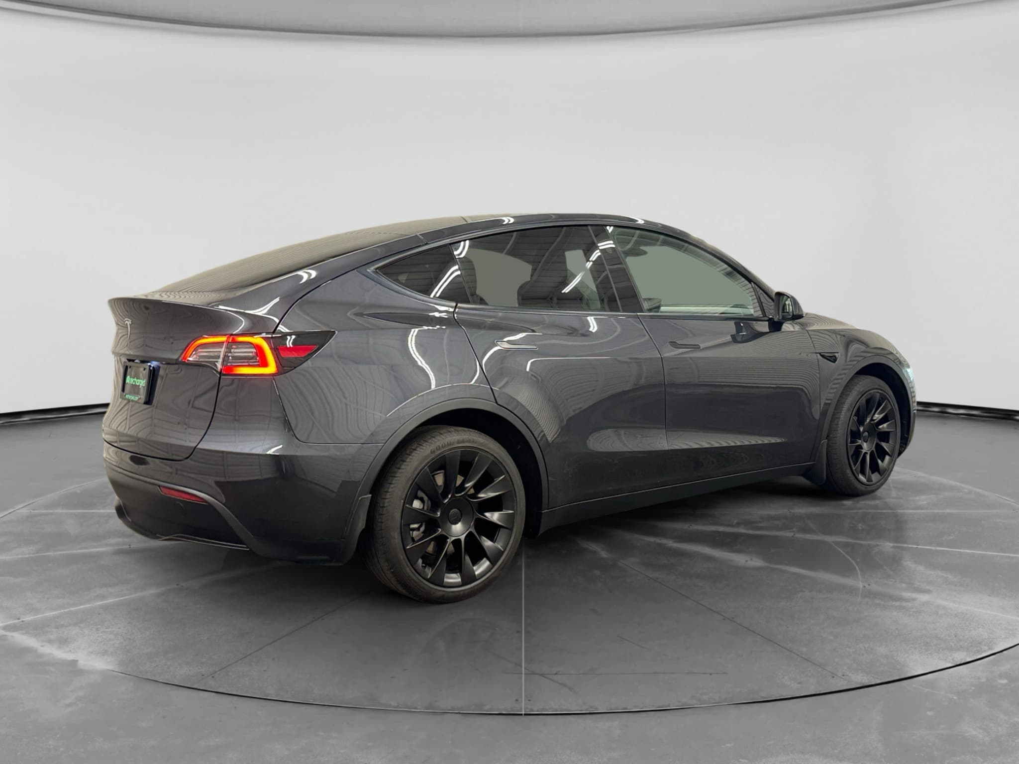 2024 Tesla Model Y view 9