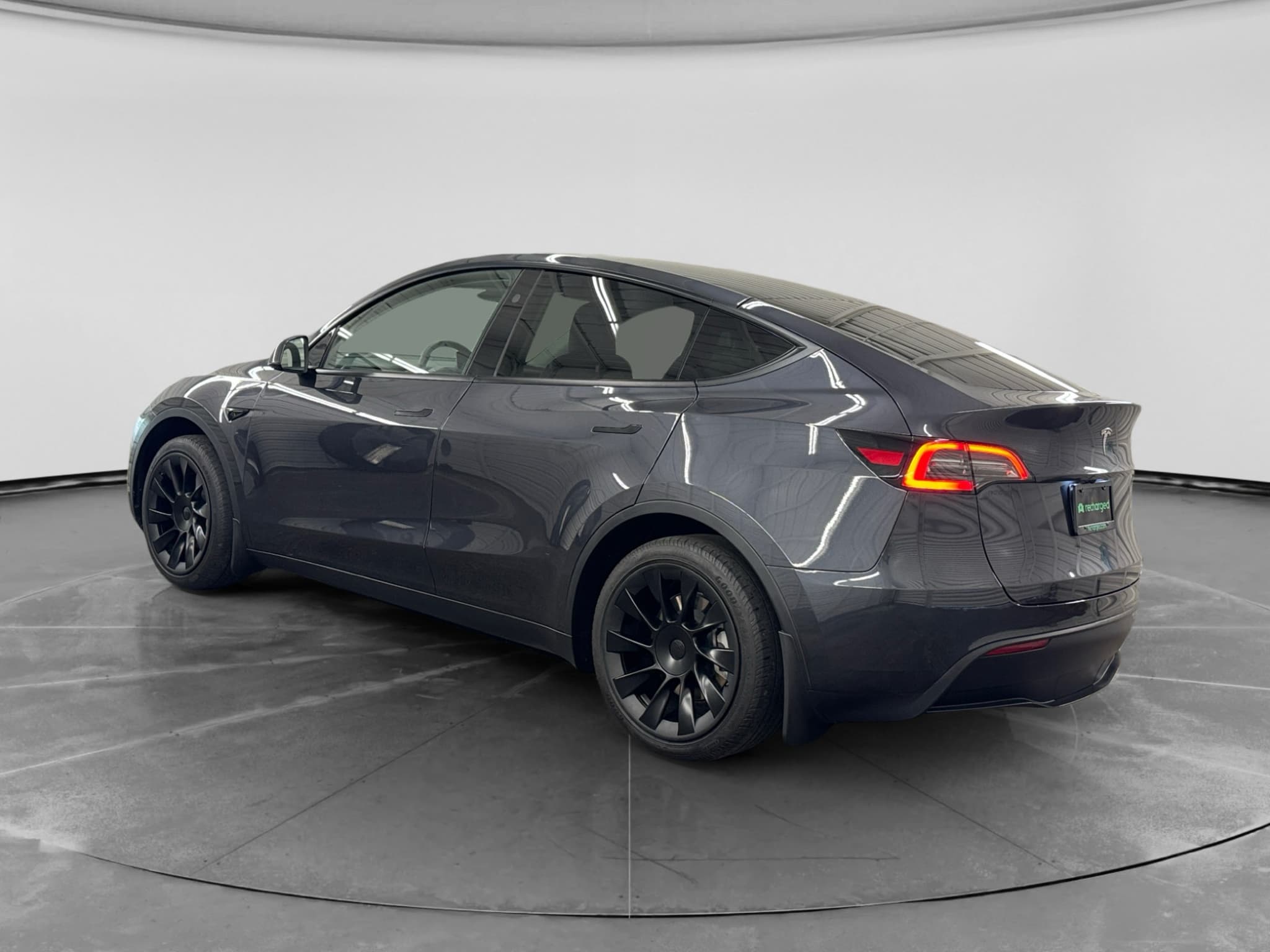 2024 Tesla Model Y view 8