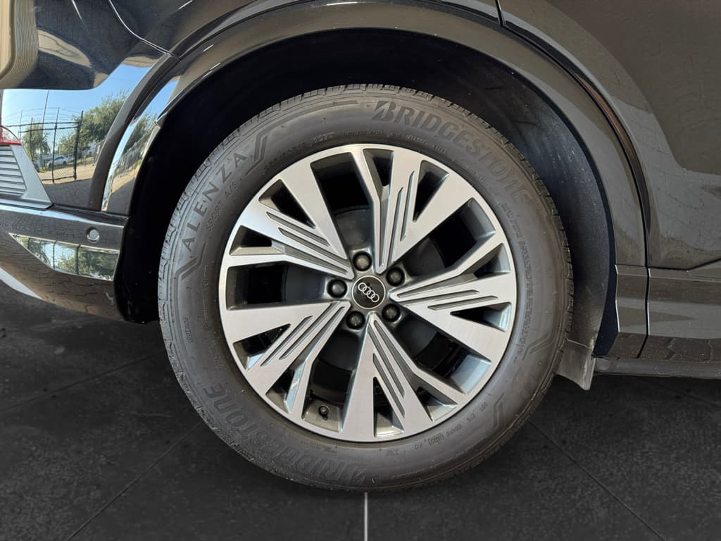 2023 Audi Q4 e-tron view 35