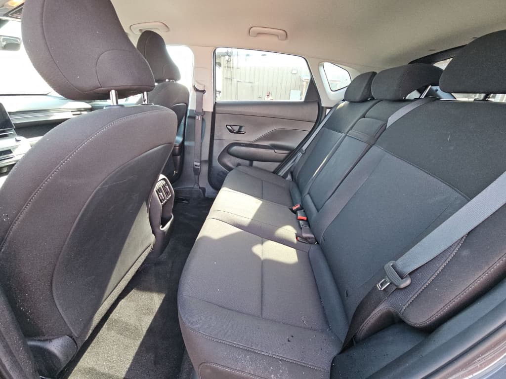 2024 Hyundai Kona view 6