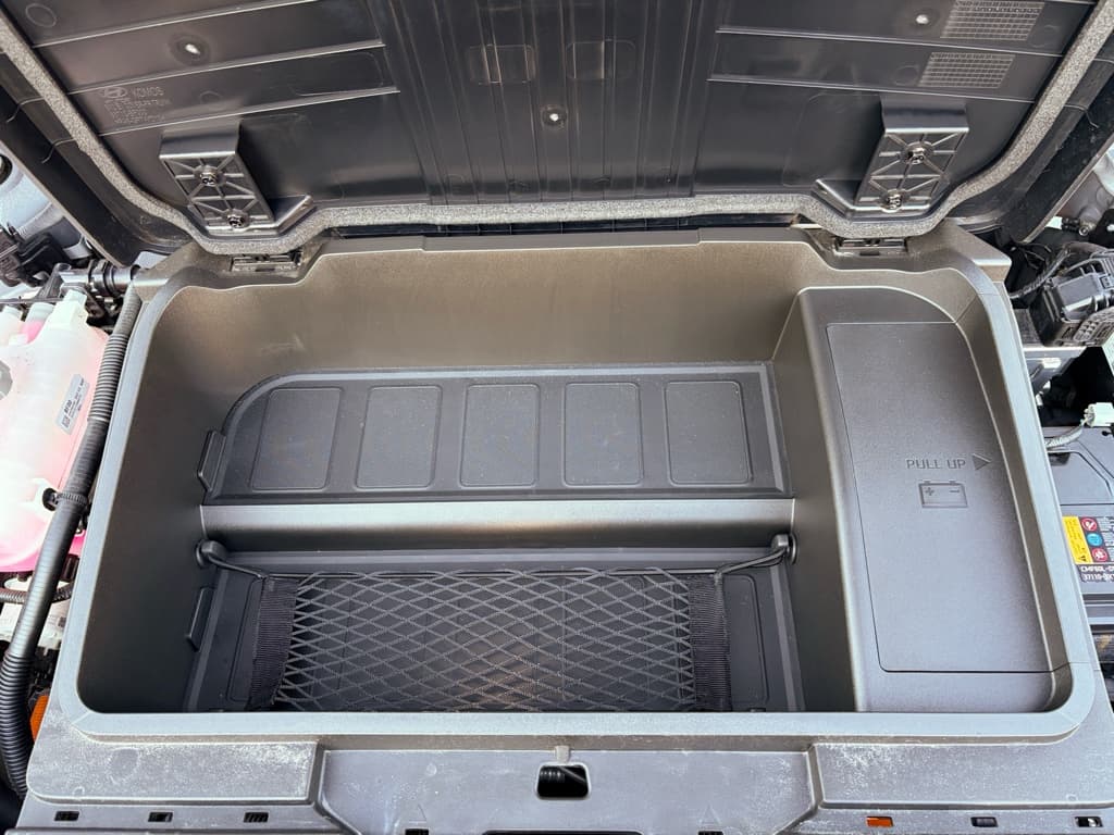 2024 Hyundai Kona view 25