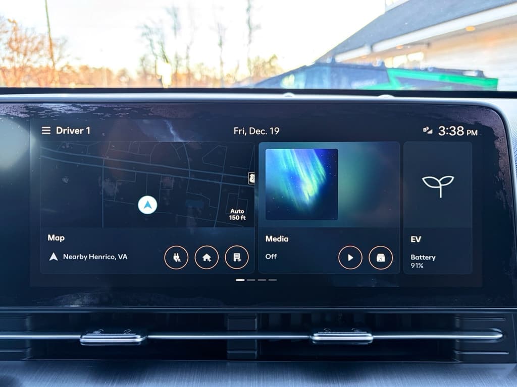 2024 Hyundai Kona view 10