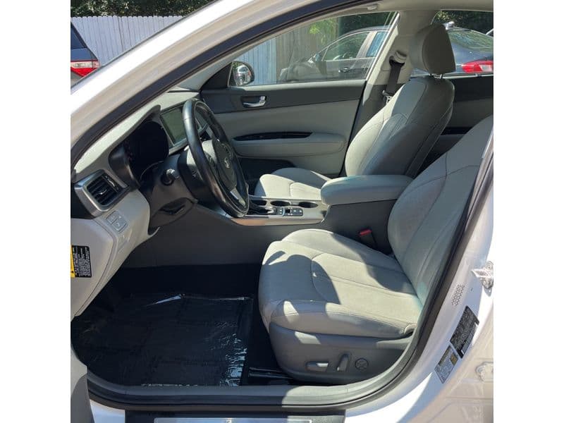 2017 Kia Optima view 5