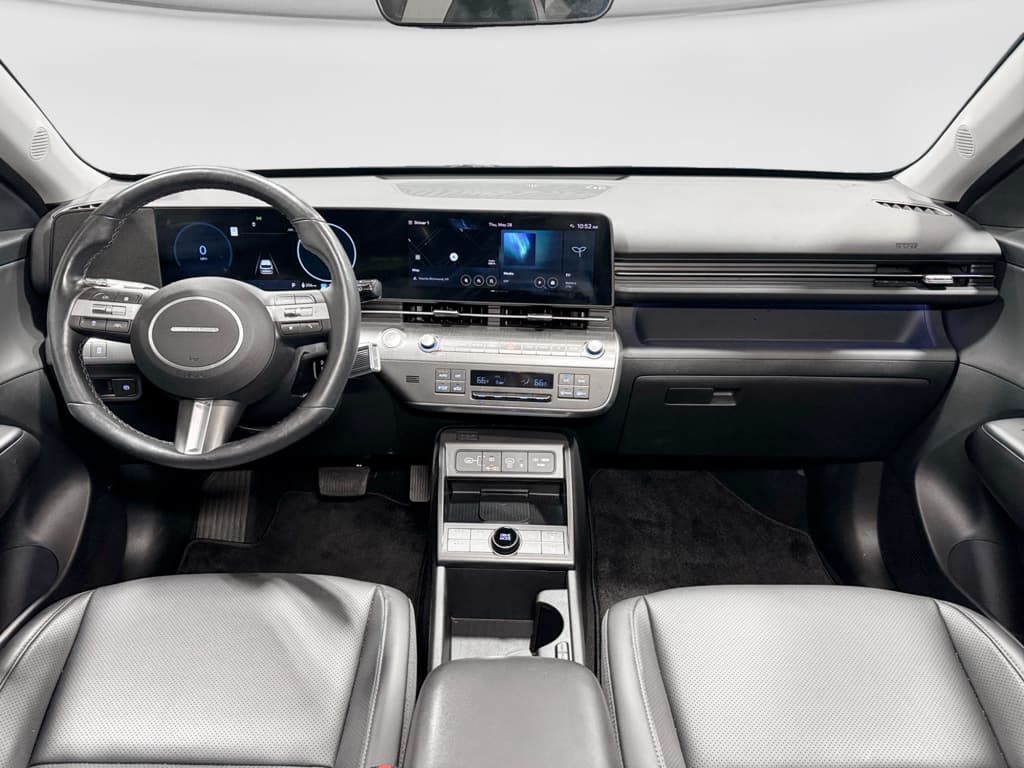 2024 Hyundai Kona view 17