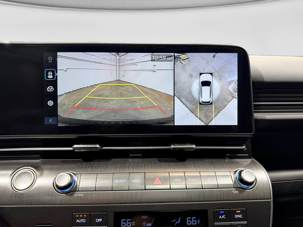 2024 Hyundai Kona view 15