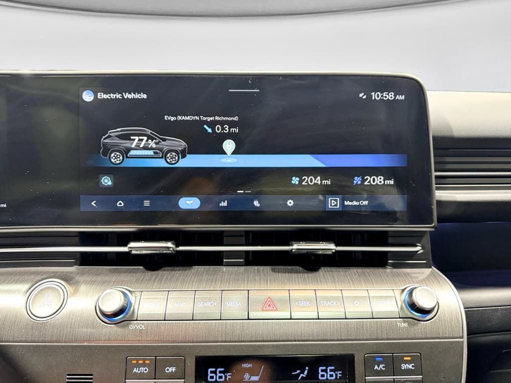 2024 Hyundai Kona view 13