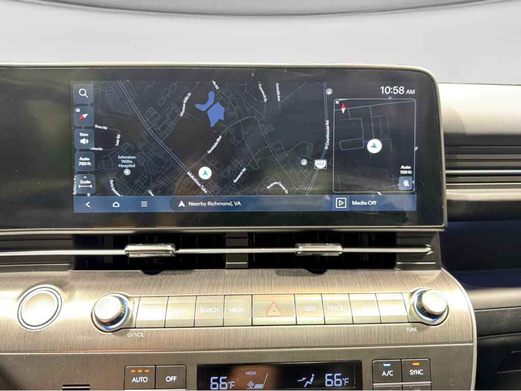 2024 Hyundai Kona view 12
