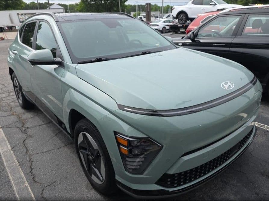 2024 Hyundai Kona view 2