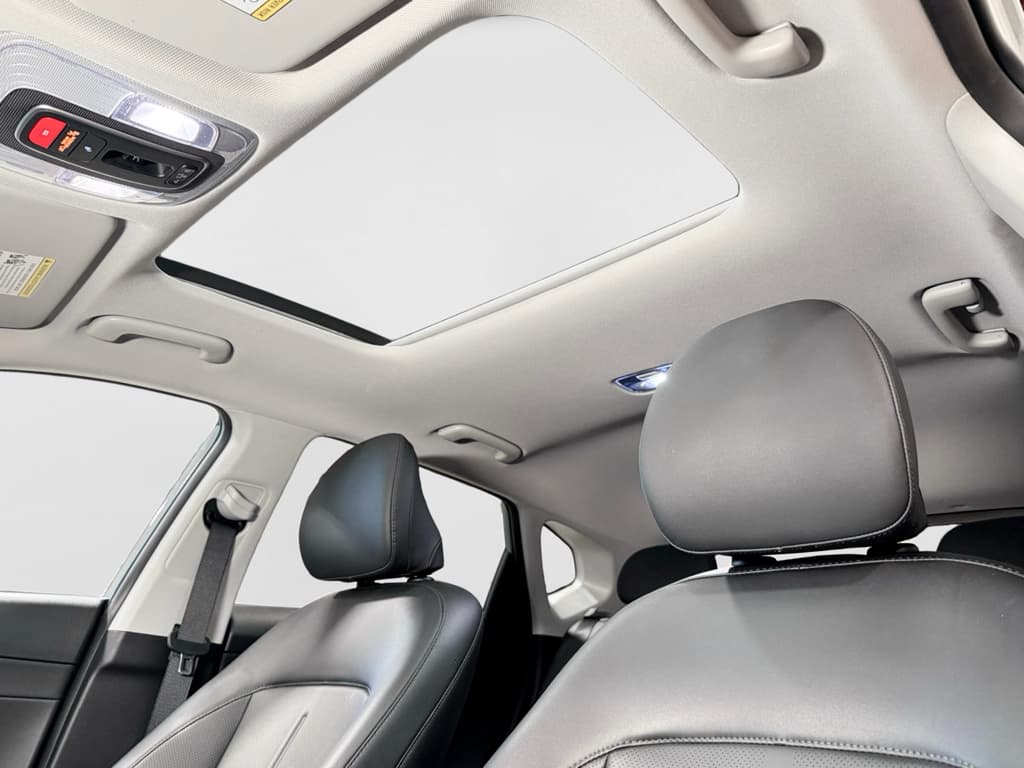 2024 Hyundai Kona view 25