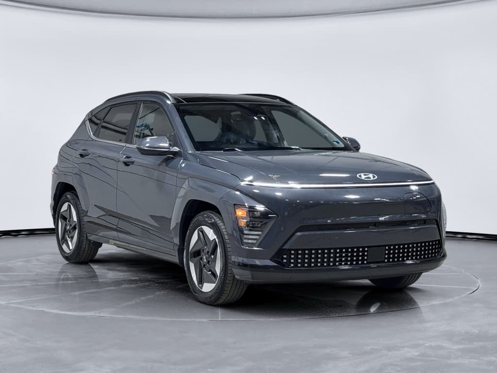 2024 Hyundai Kona view 4