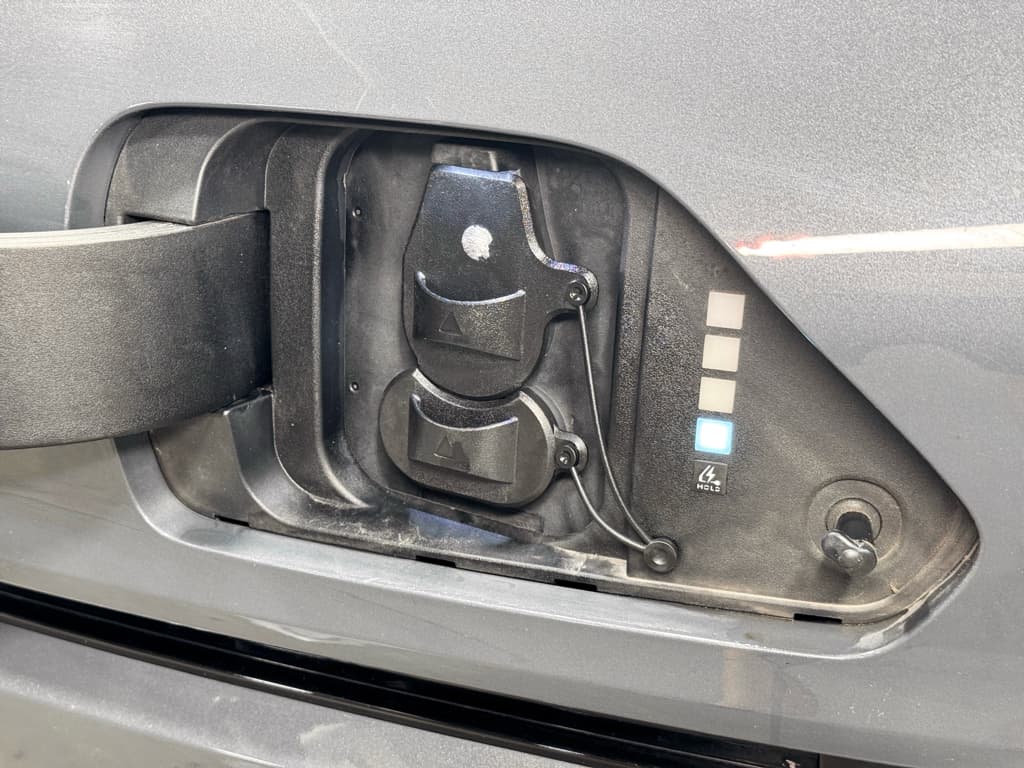2024 Hyundai Kona view 5