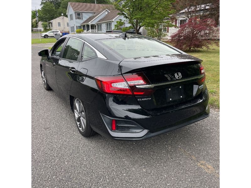 2018 Honda Clarity view 3