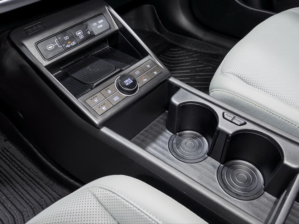2024 Hyundai Kona view 19