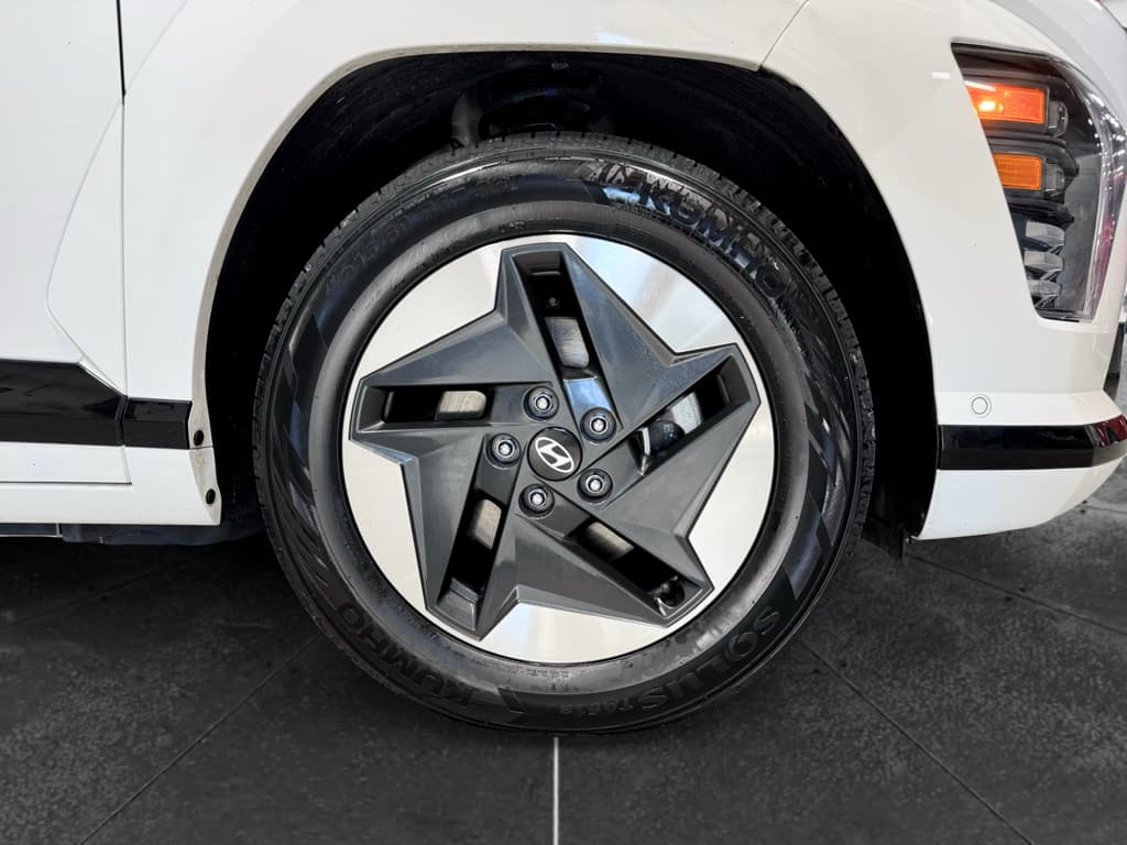 2024 Hyundai Kona view 37