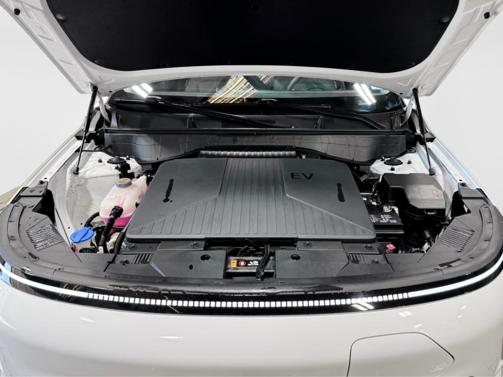 2024 Hyundai Kona view 25