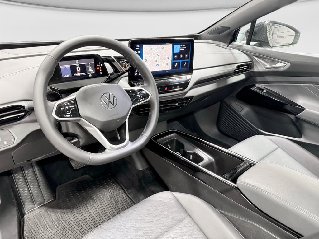 2023 Volkswagen ID.4 view 18