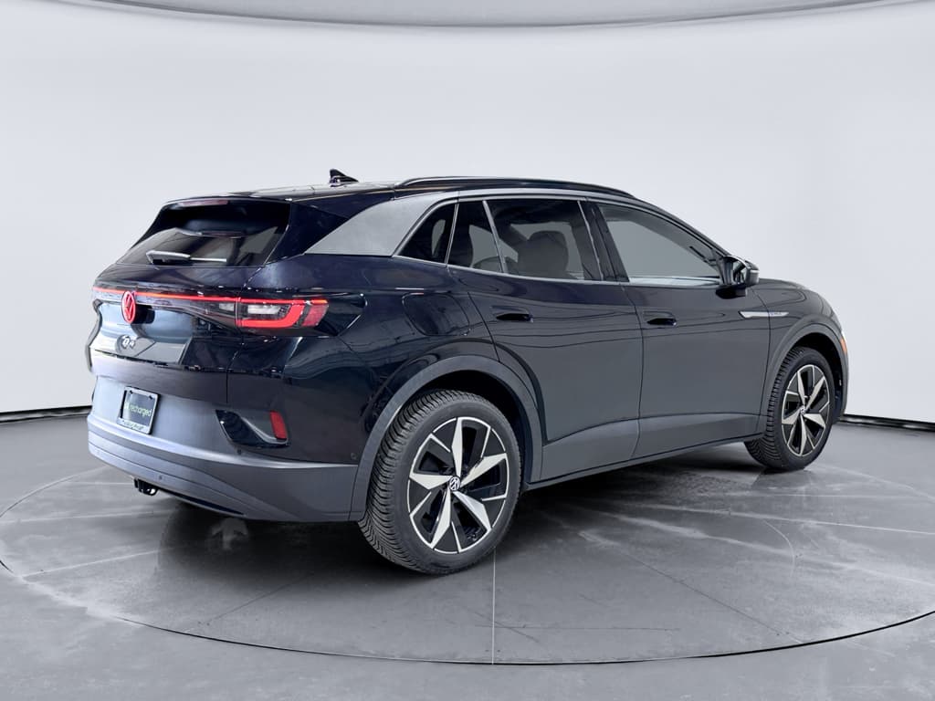 2023 Volkswagen ID.4 view 3