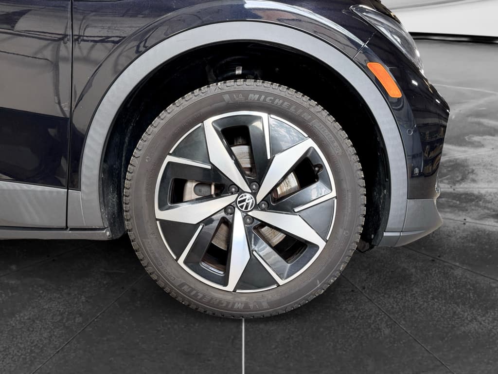 2023 Volkswagen ID.4 view 33