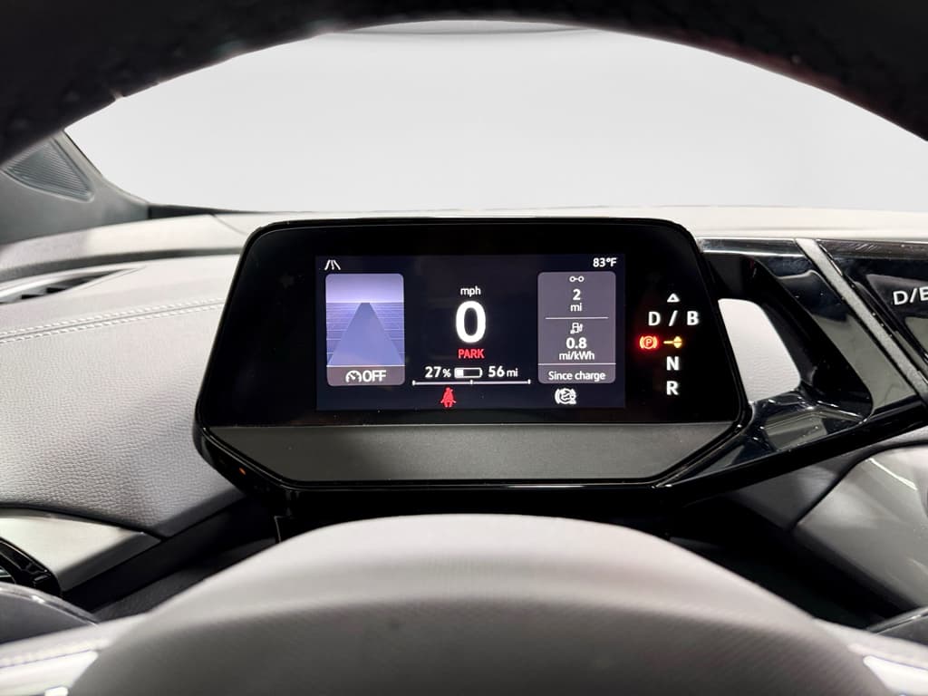 2023 Volkswagen ID.4 view 9