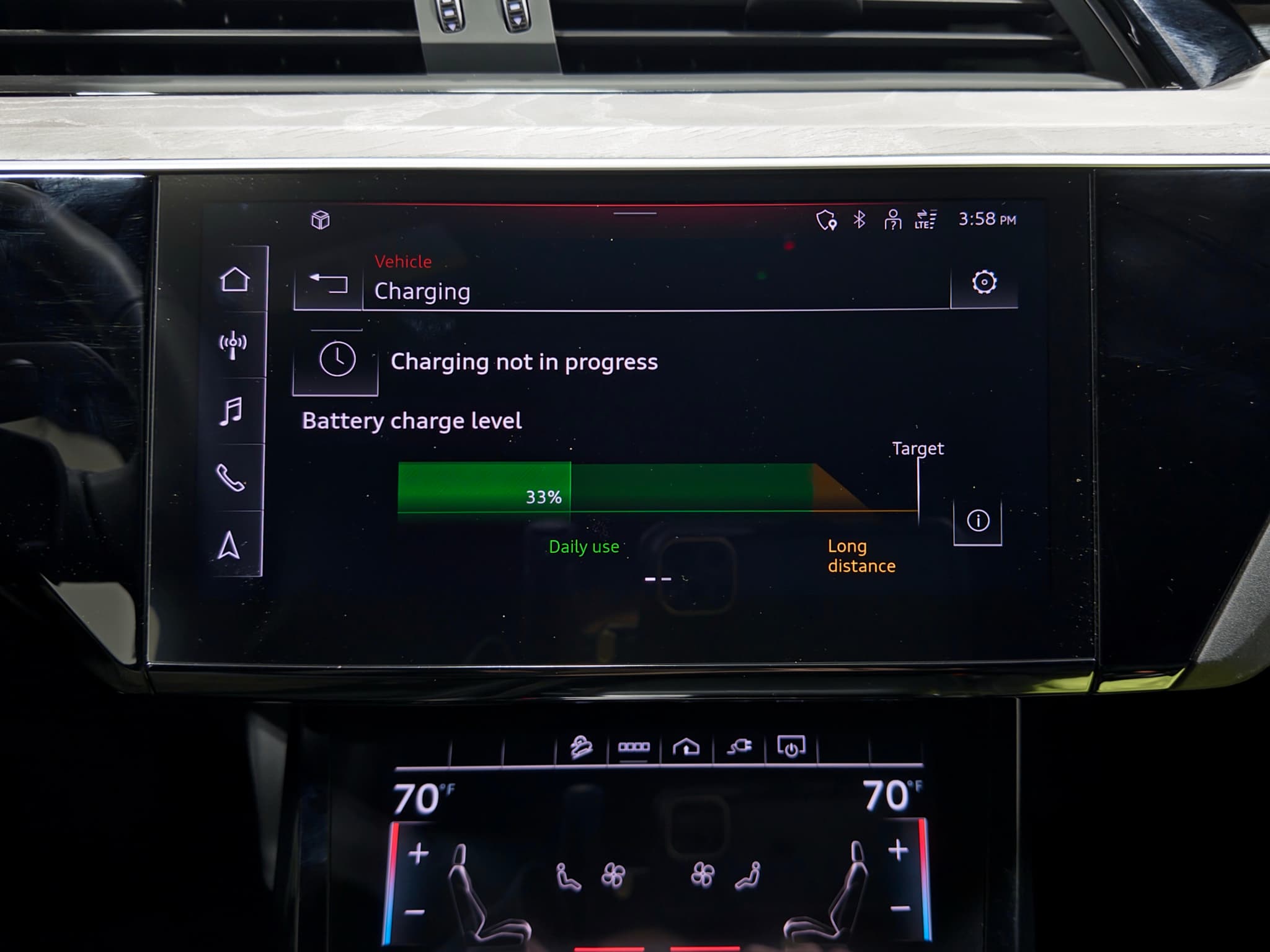 2024 Audi Q8 Sportback e-tron view 13