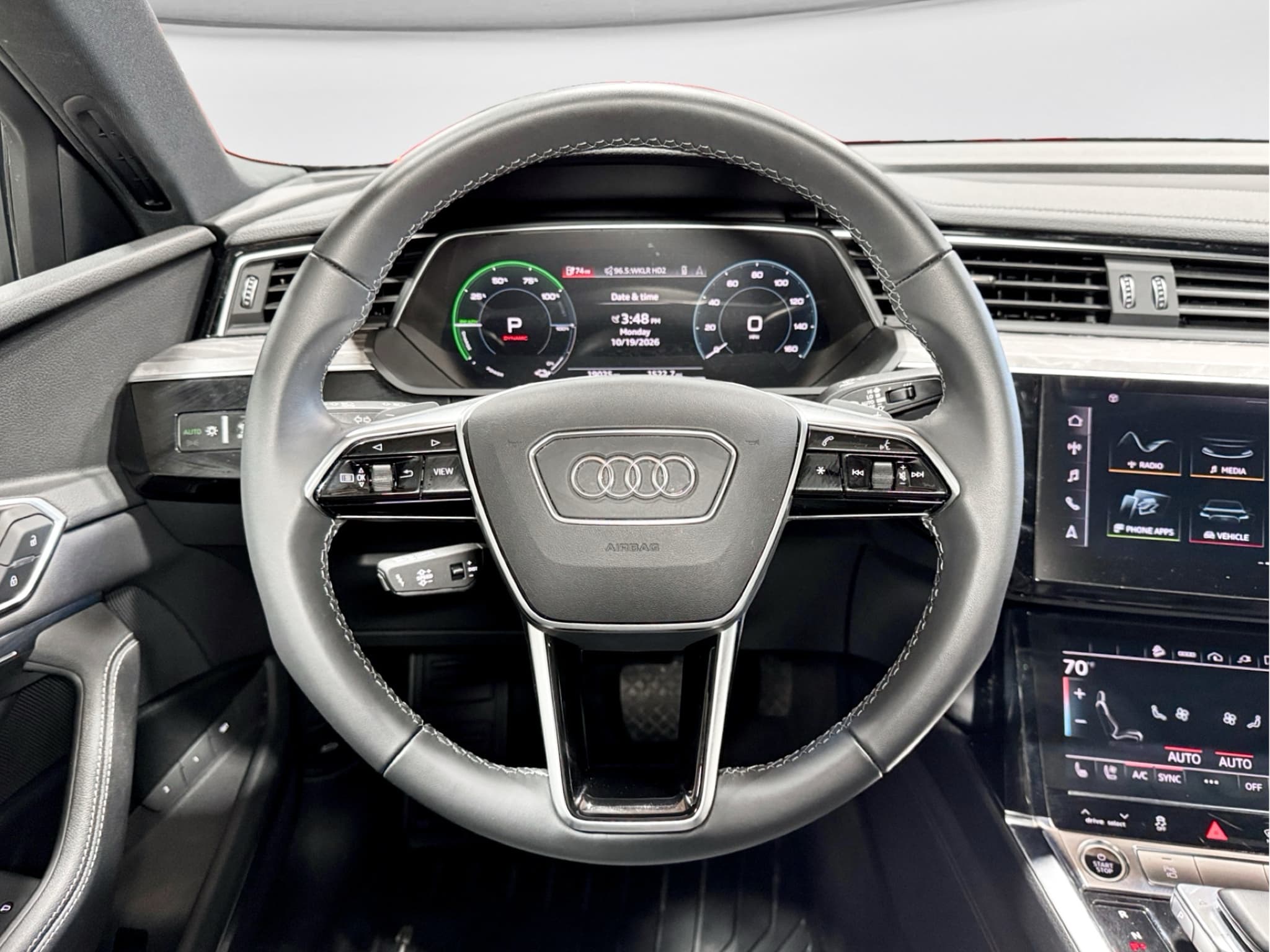 2024 Audi Q8 Sportback e-tron view 9