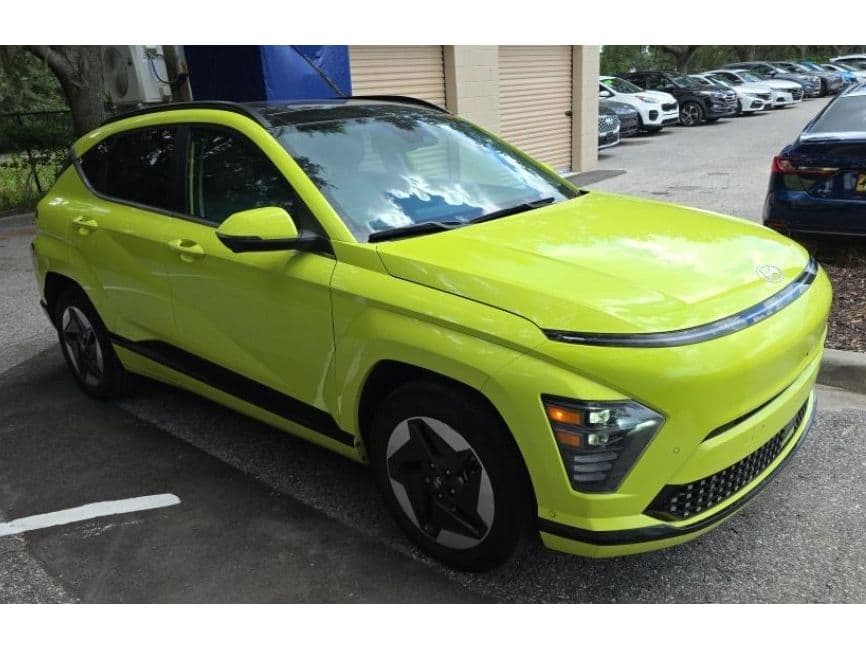2024 Hyundai Kona view 2